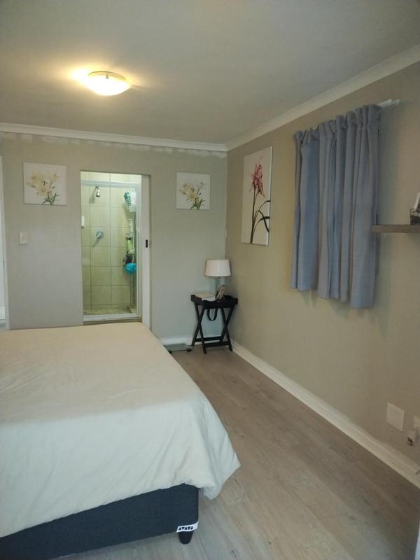 To Let 3 Bedroom Property for Rent in Muizenberg Western Cape